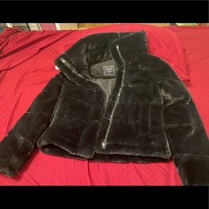 Faux fur black mini puffer abercrombie and fitch